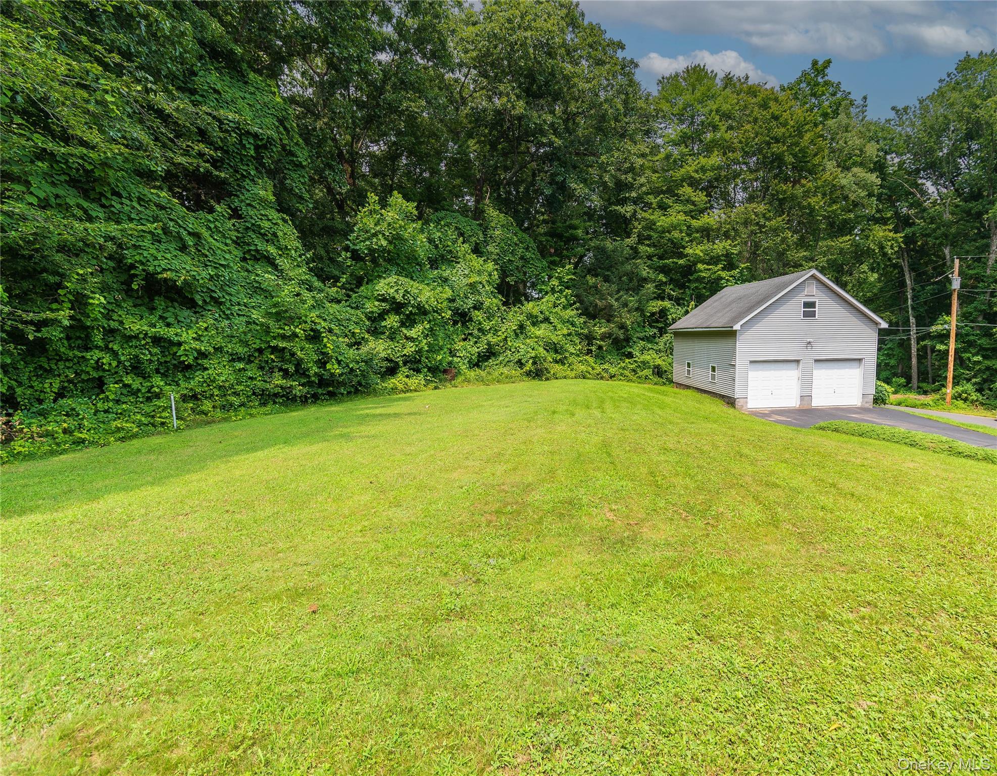 Single Family Parkcrest Drive  Ulster County, NY 12472, MLS-1037740-26
