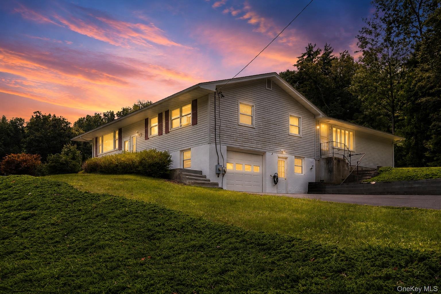 Single Family Parkcrest Drive  Ulster County, NY 12472, MLS-1037740-41