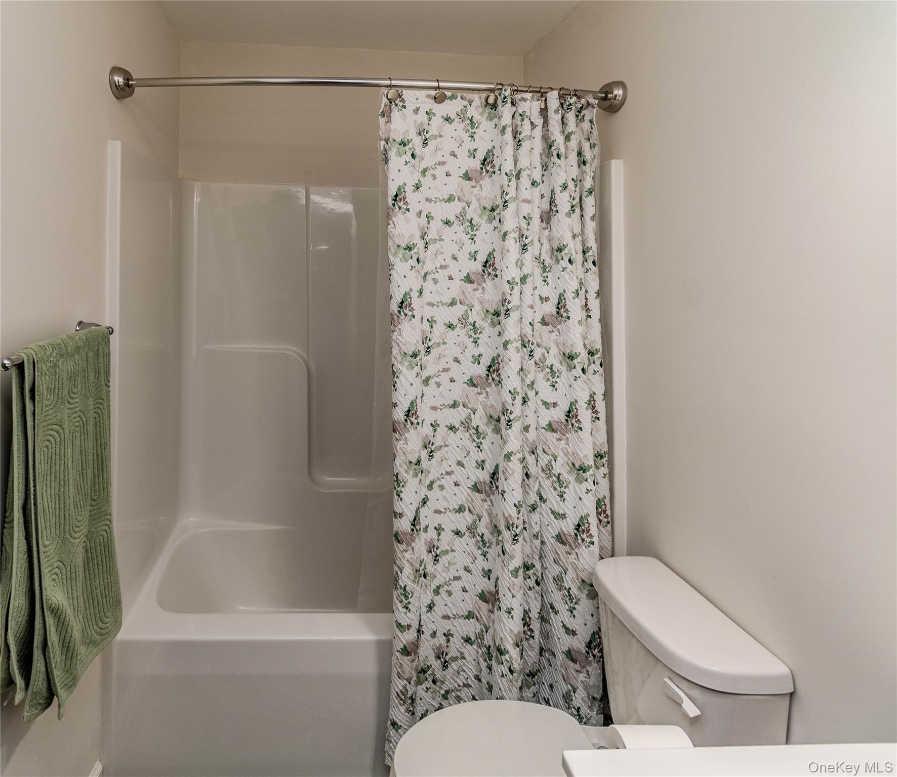 Single Family Summit Drive Sullivan County, NY 12719, MLS-1037742-13