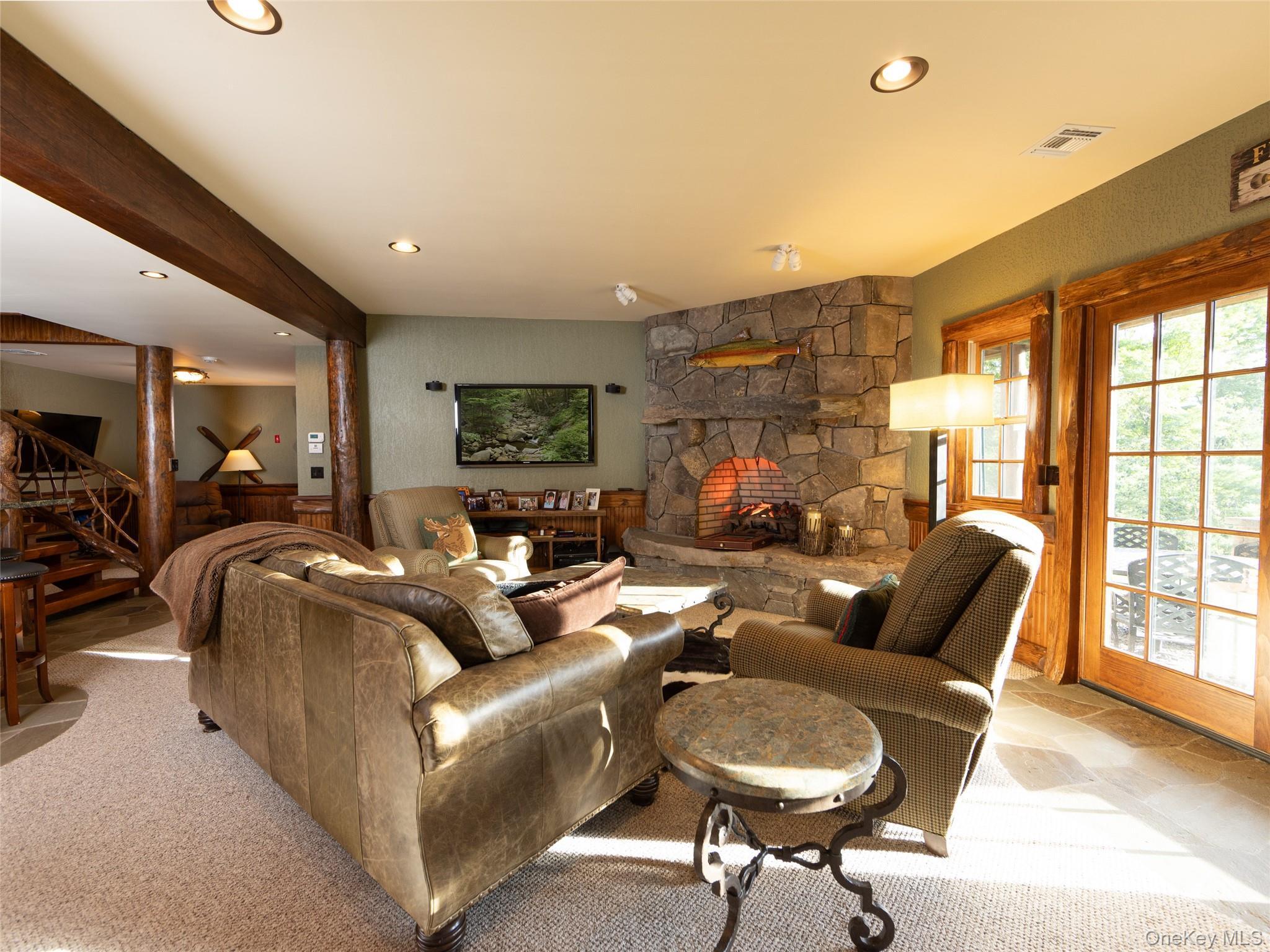 Single Family Top Ridge Trail  Sullivan County, NY 12786, MLS-1037747-28