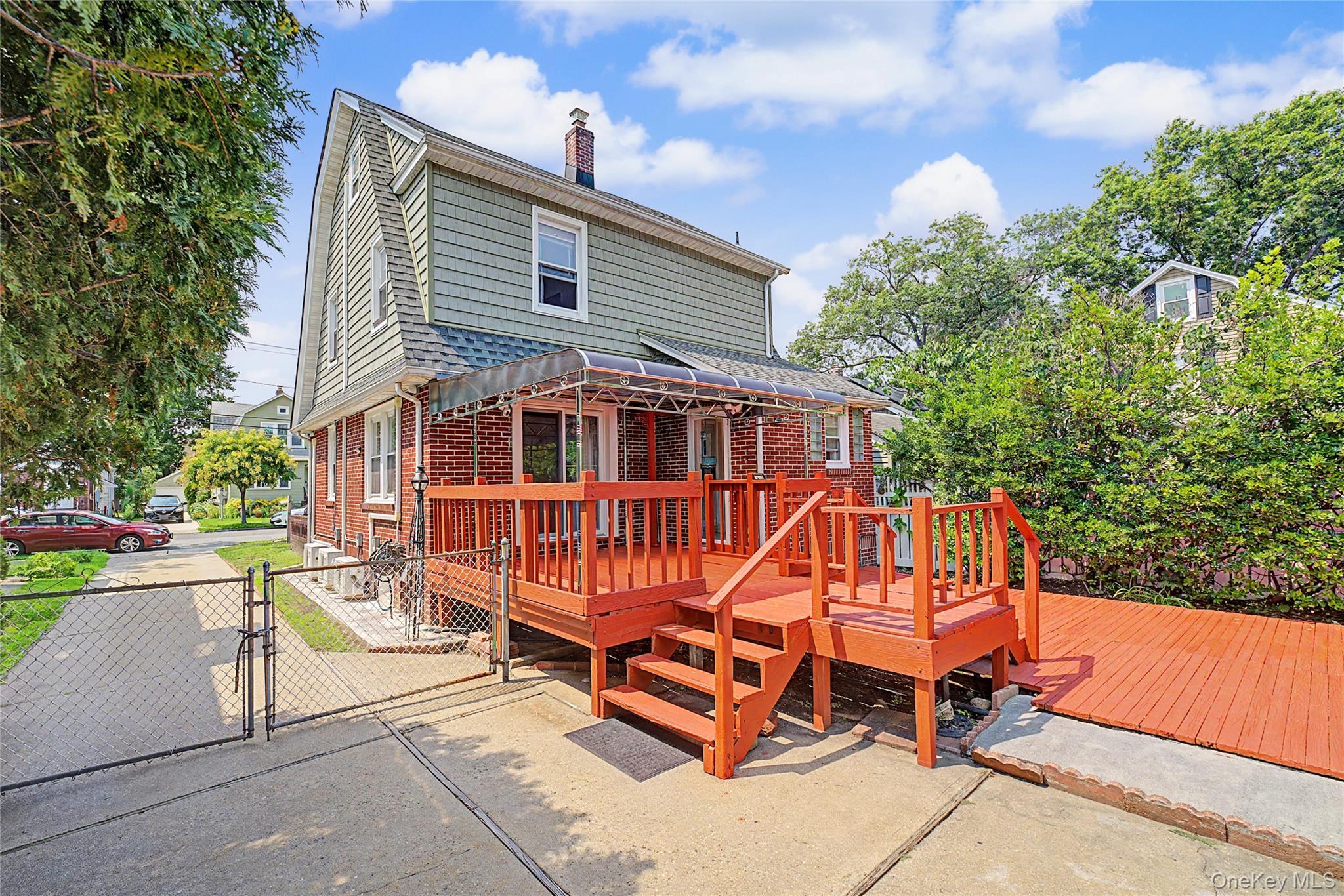 Single Family Holland Avenue  Nassau County, NY 11001, MLS-1037776-15