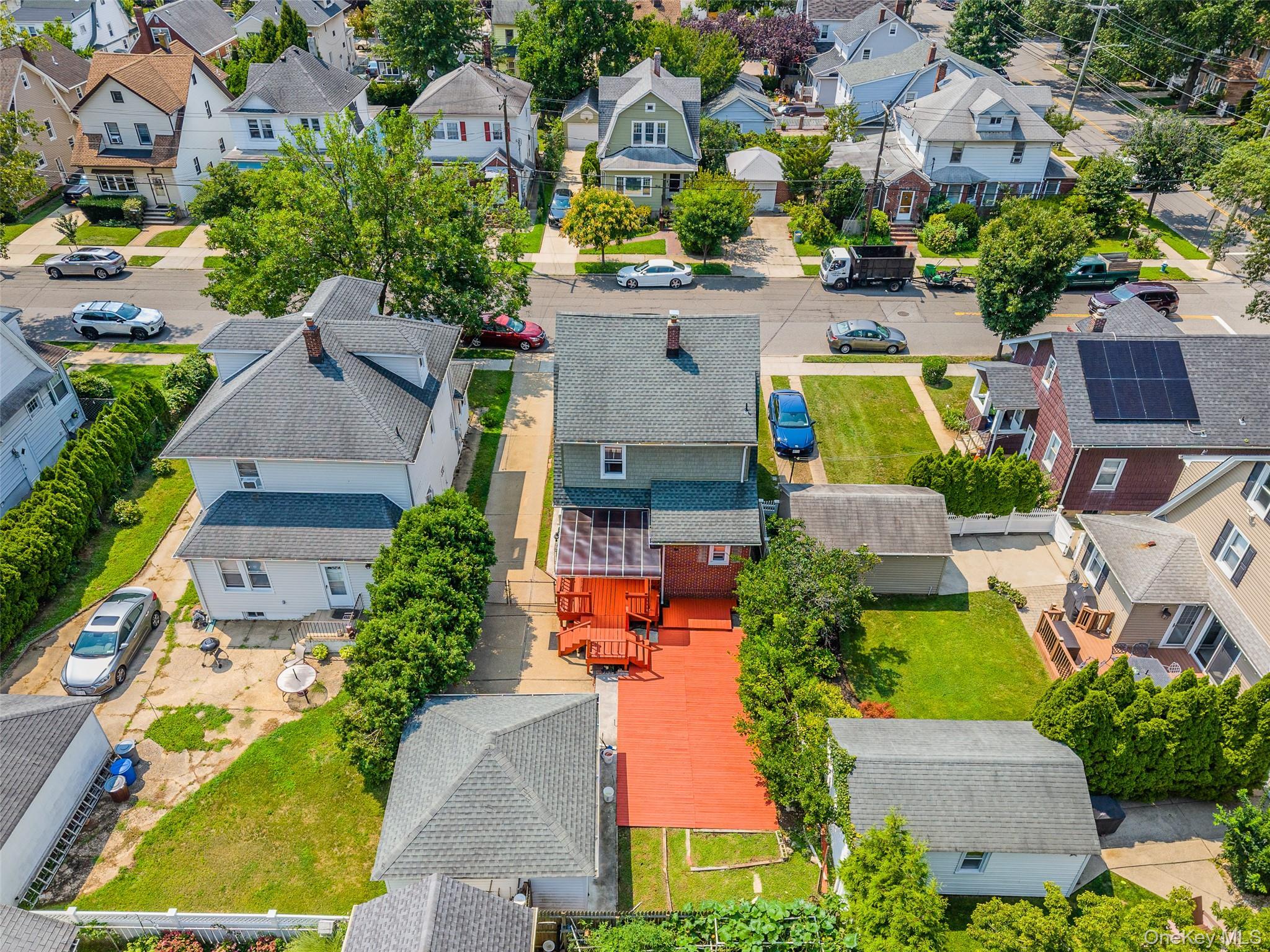 Single Family Holland Avenue  Nassau County, NY 11001, MLS-1037776-17
