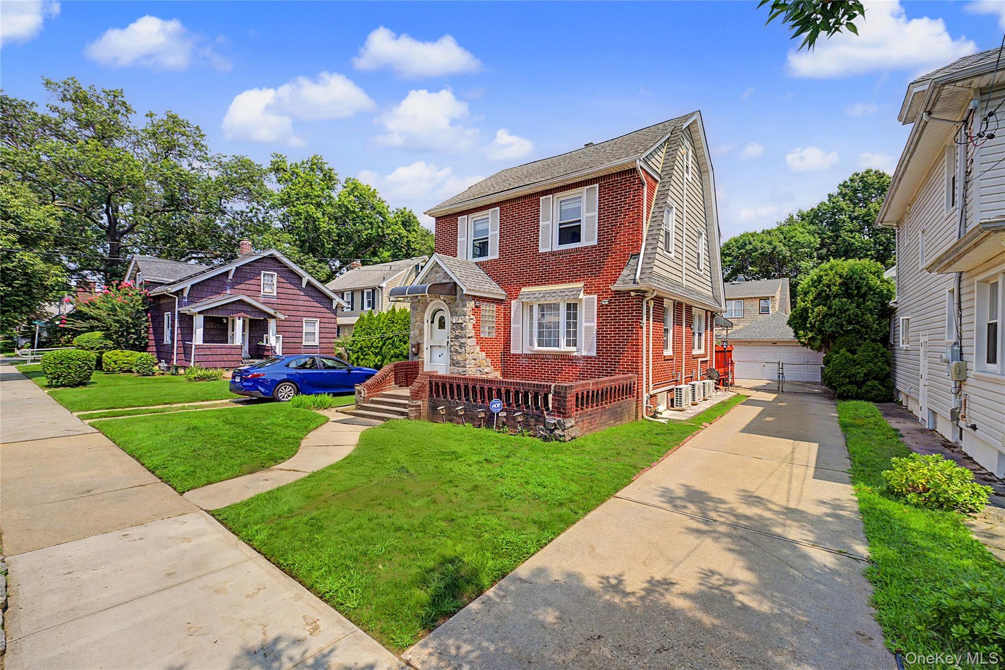 Single Family Holland Avenue  Nassau County, NY 11001, MLS-1037776-2