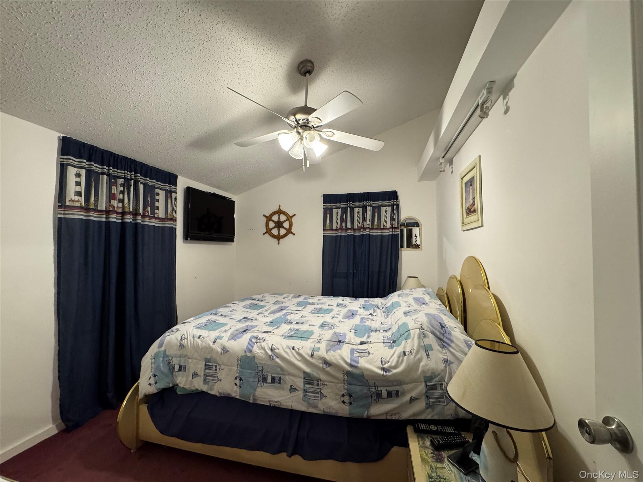 Single Family Woodcliff Trail  Suffolk County, NY 11933, MLS-1037783-23