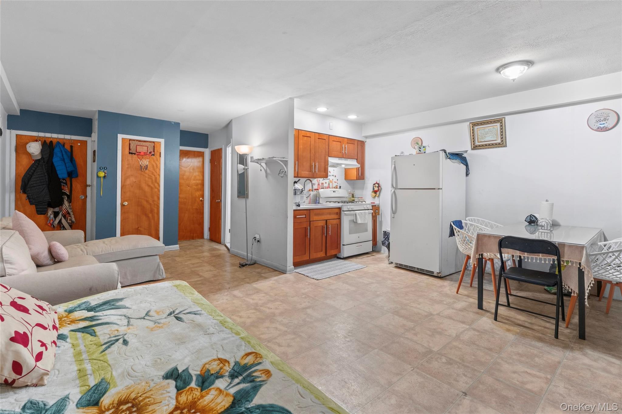Single Family 48th Avenue Queens, NY 11368, MLS-1037790-17