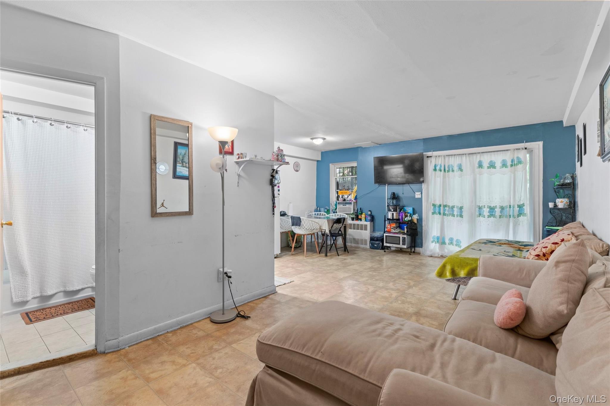 Single Family 48th Avenue Queens, NY 11368, MLS-1037790-18