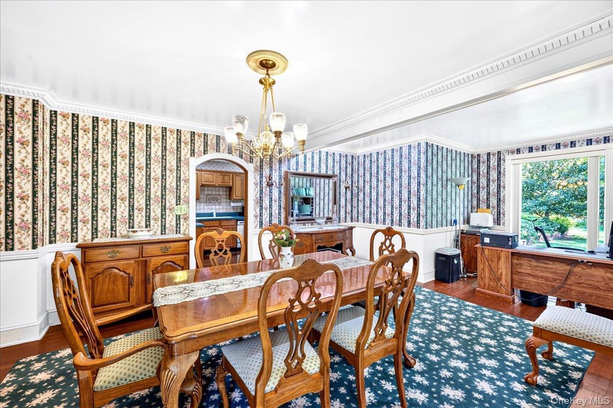 Single Family Biltmore Drive Suffolk County, NY 11951, MLS-1037810-16