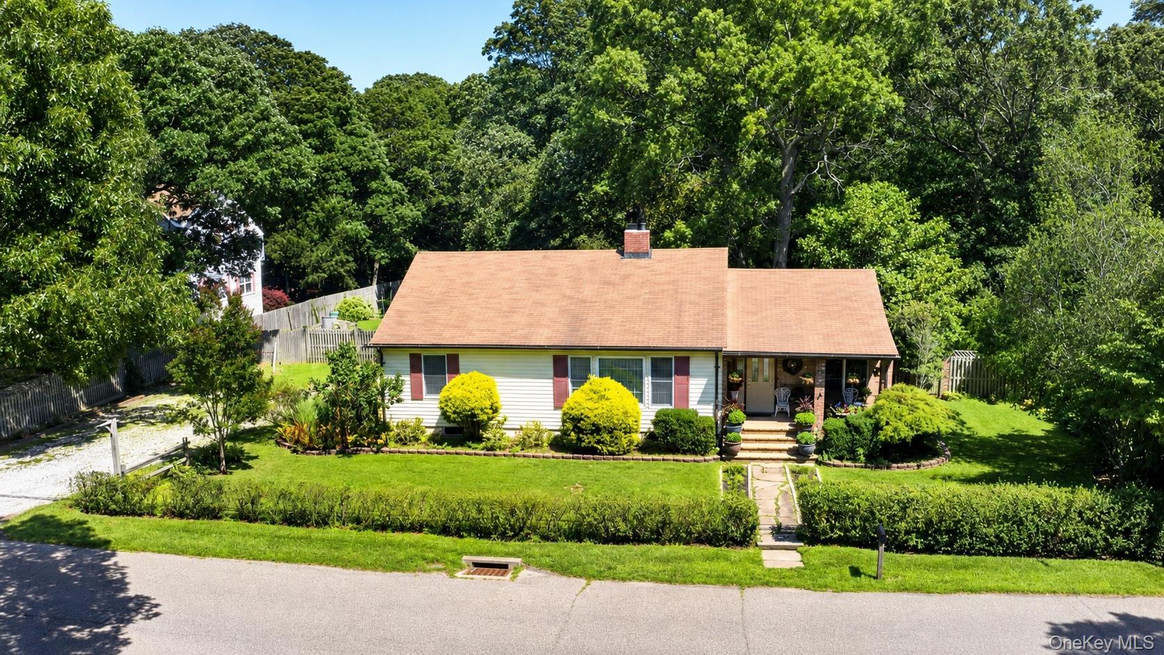 Single Family Biltmore Drive Suffolk County, NY 11951, MLS-1037810-3