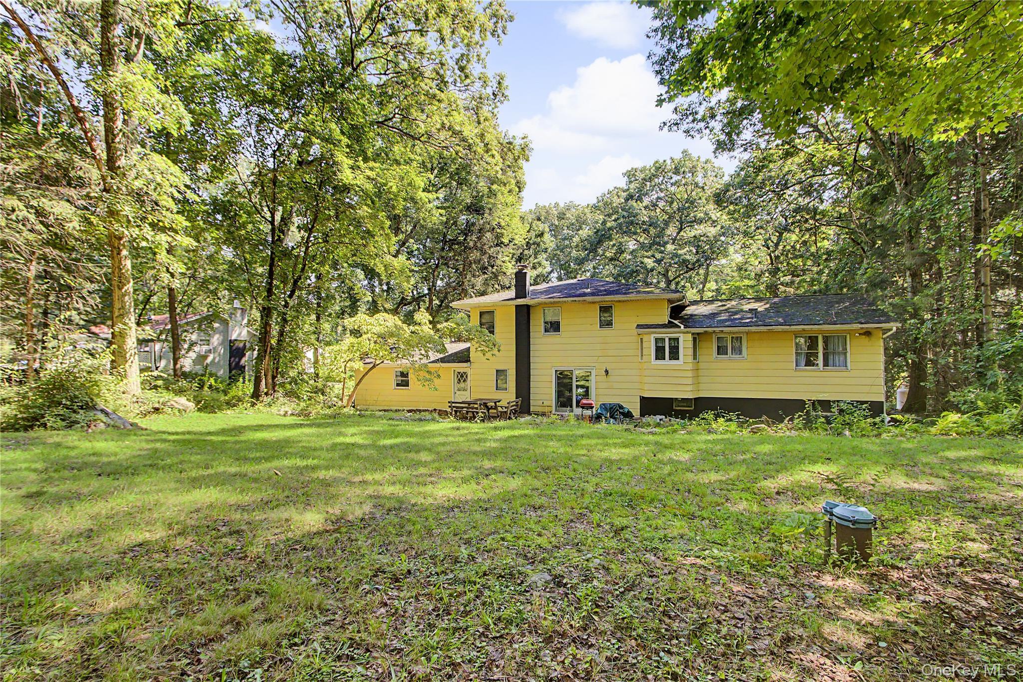 Single Family Blueberry Lane  Dutchess County, NY 12582, MLS-1037821-37