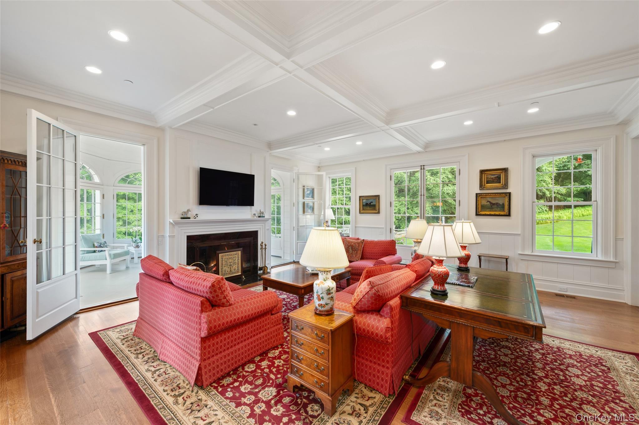 Single Family Cantitoe Street  Westchester County, NY 10507, MLS-1037849-12