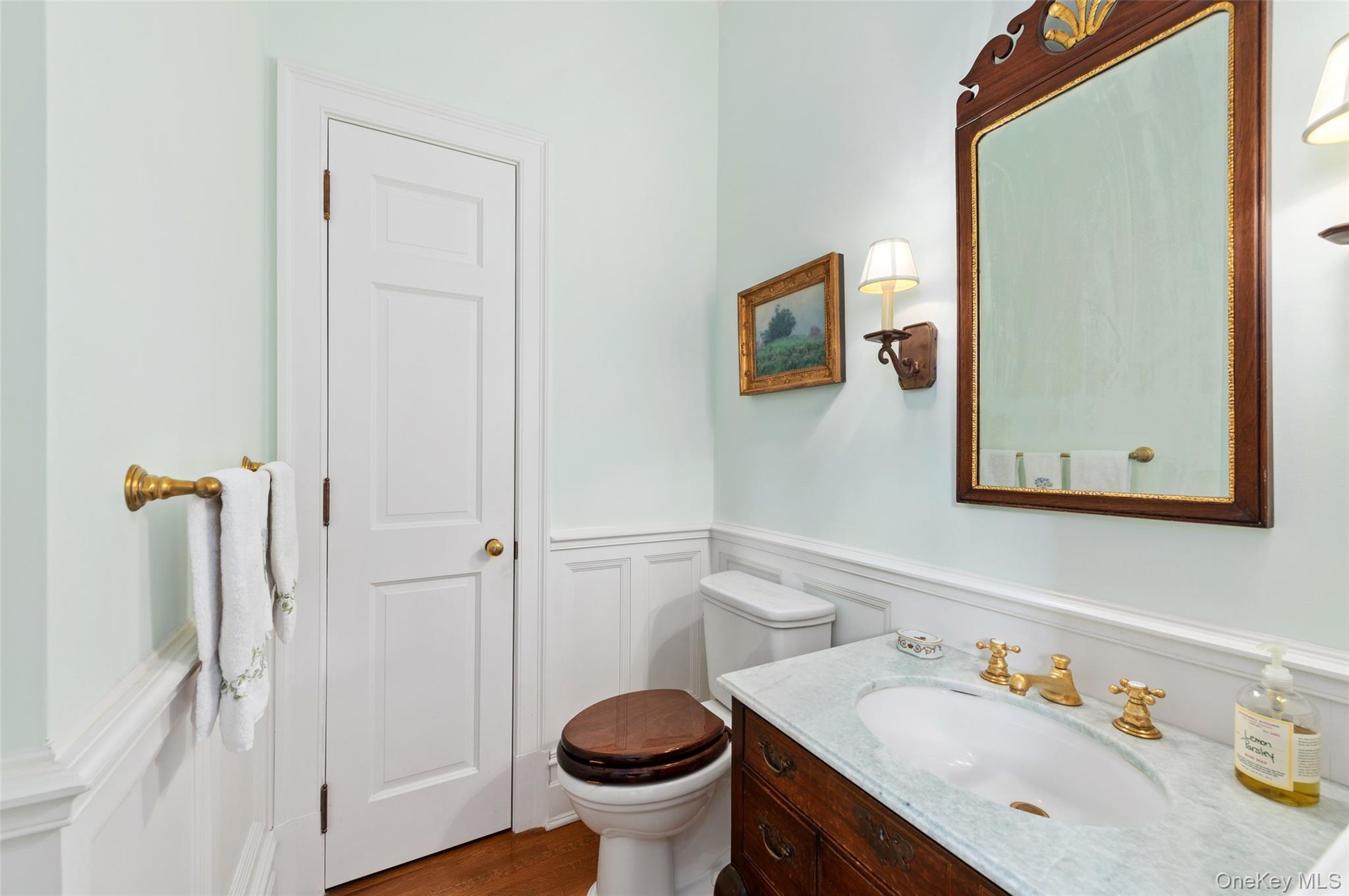 Single Family Cantitoe Street  Westchester County, NY 10507, MLS-1037849-15