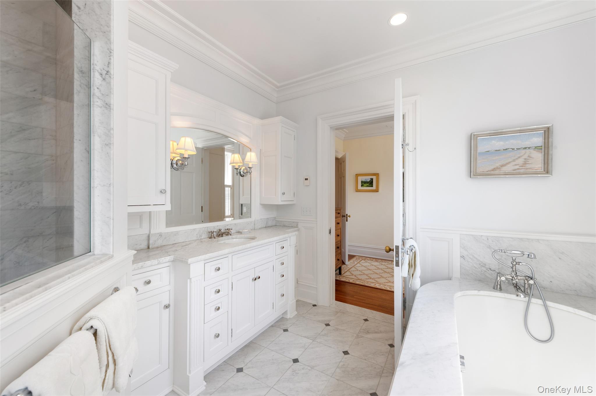 Single Family Cantitoe Street  Westchester County, NY 10507, MLS-1037849-18