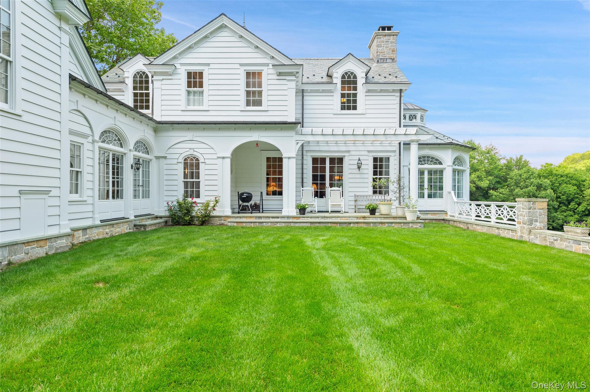 Single Family Cantitoe Street  Westchester County, NY 10507, MLS-1037849-31