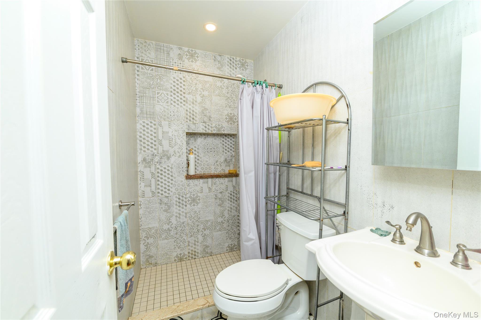Single Family 54th Avenue Queens, NY 11362, MLS-1037853-15