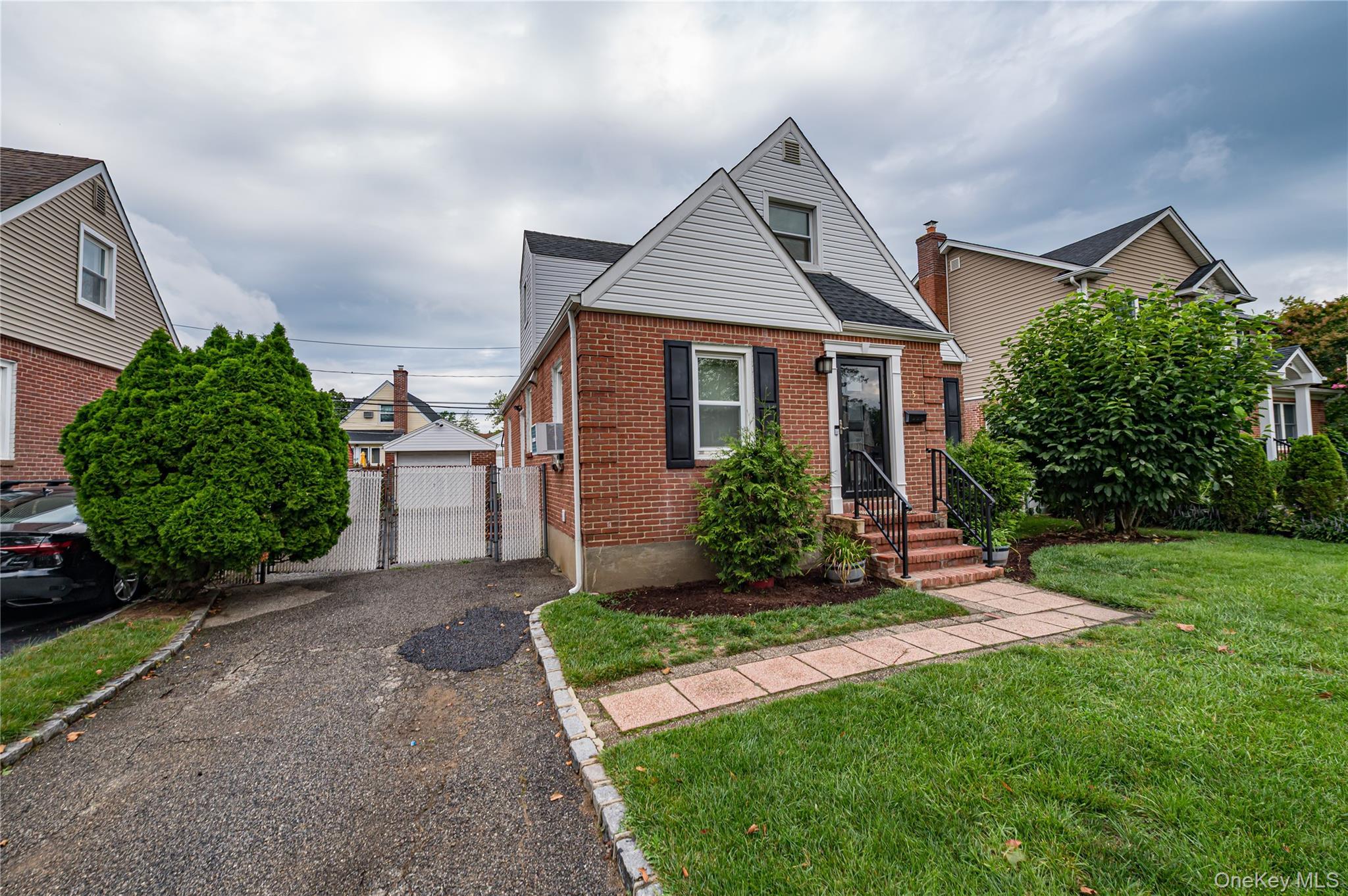 Single Family Yale Boulevard  Nassau County, NY 11040, MLS-1037857-2