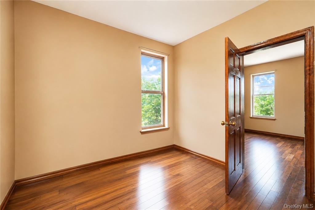 Single Family Kermit Place Brooklyn, NY 11218, MLS-1037861-18