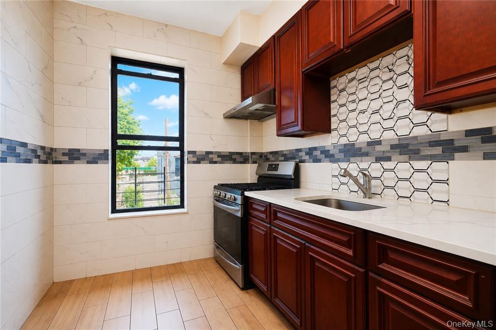 Single Family Kermit Place Brooklyn, NY 11218, MLS-1037861-22