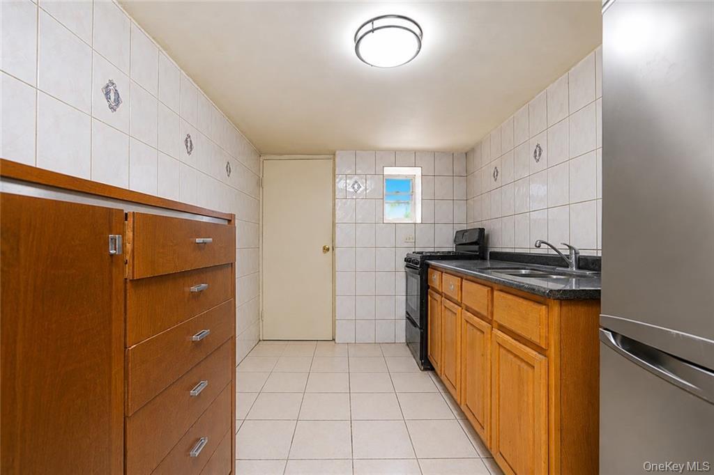 Single Family Kermit Place Brooklyn, NY 11218, MLS-1037861-32
