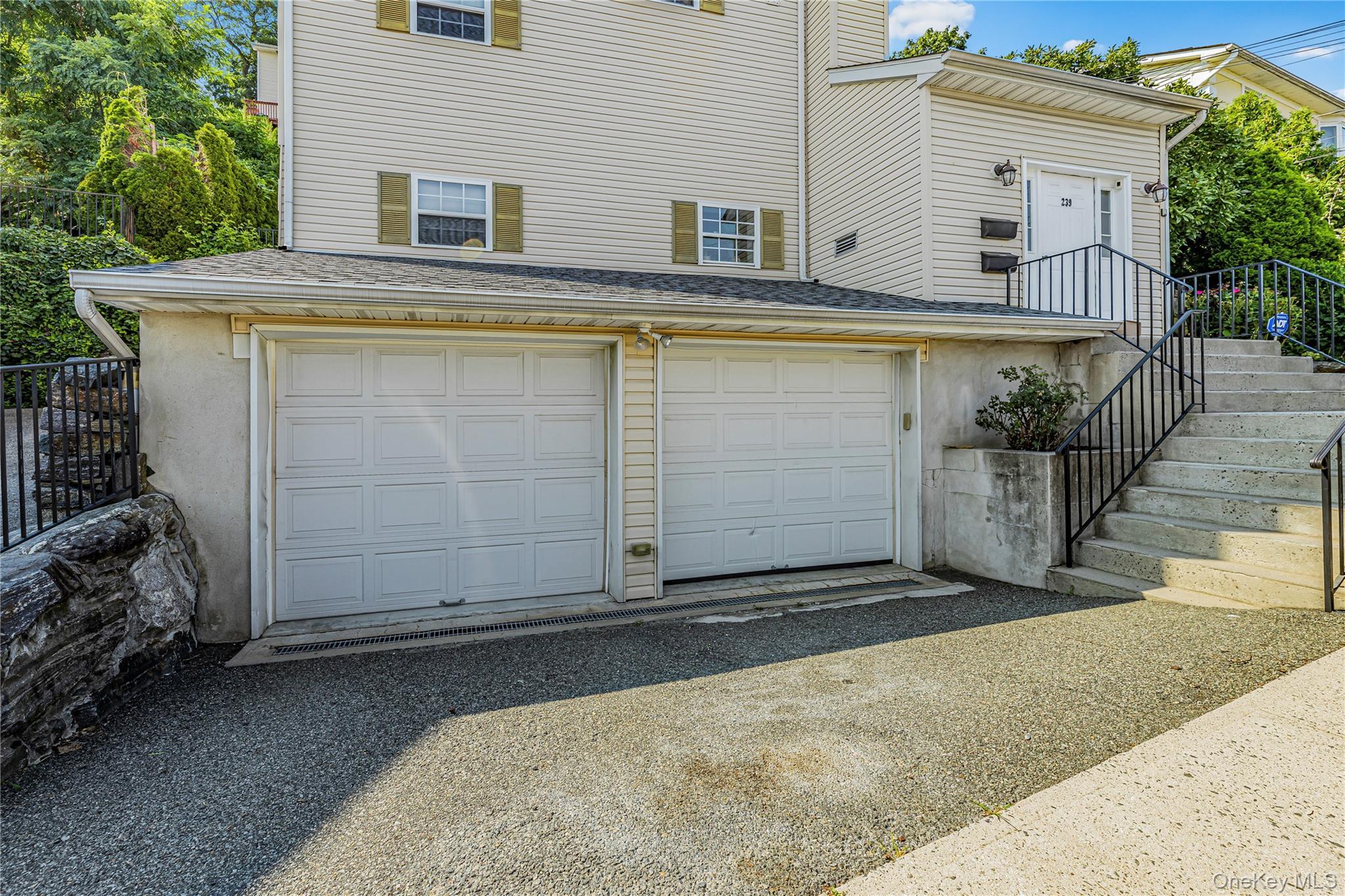 Single Family Mary Lou Avenue Westchester County, NY 10703, MLS-1037865-4