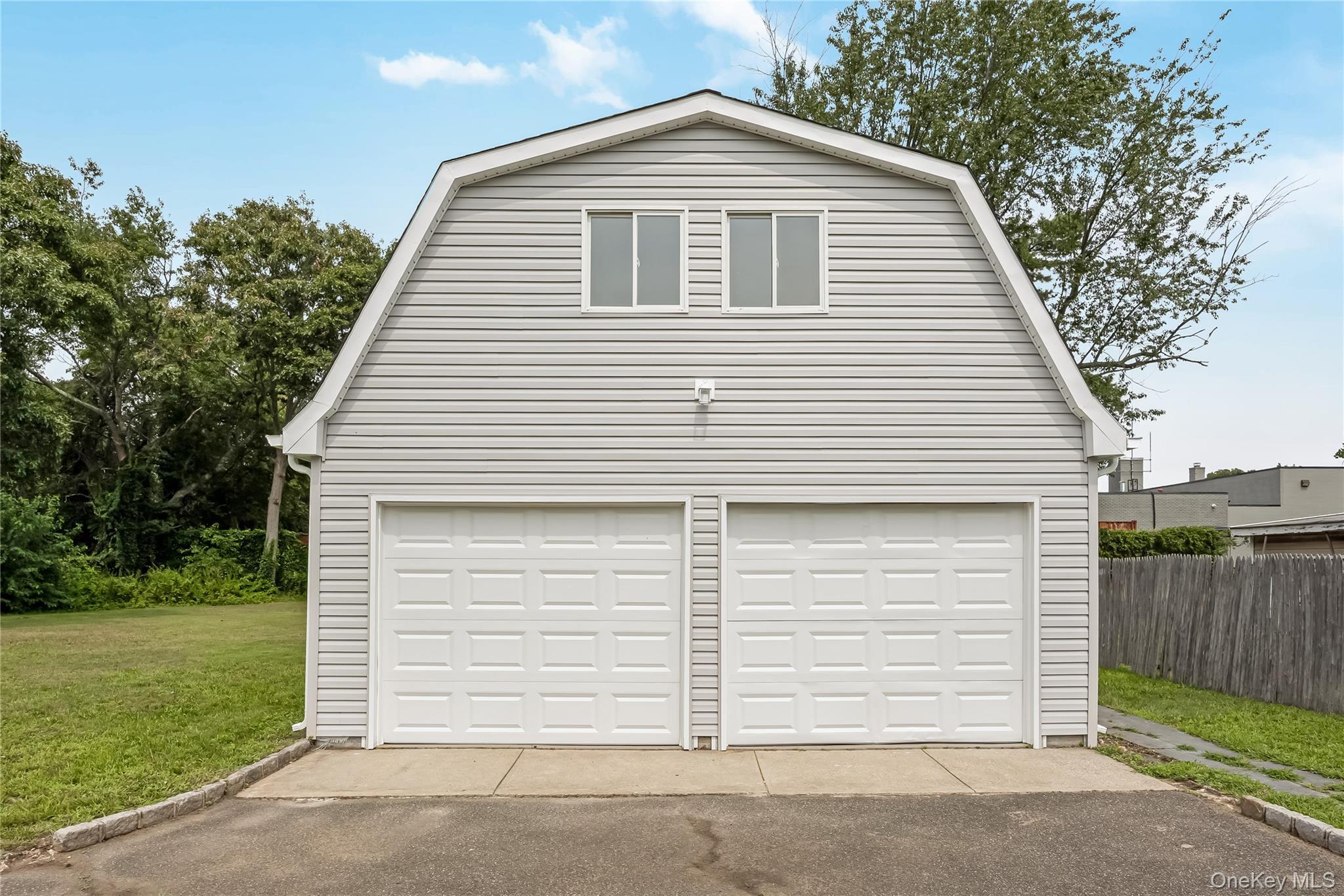 Single Family Ocean Avenue  Suffolk County, NY 11717, MLS-1037878-25
