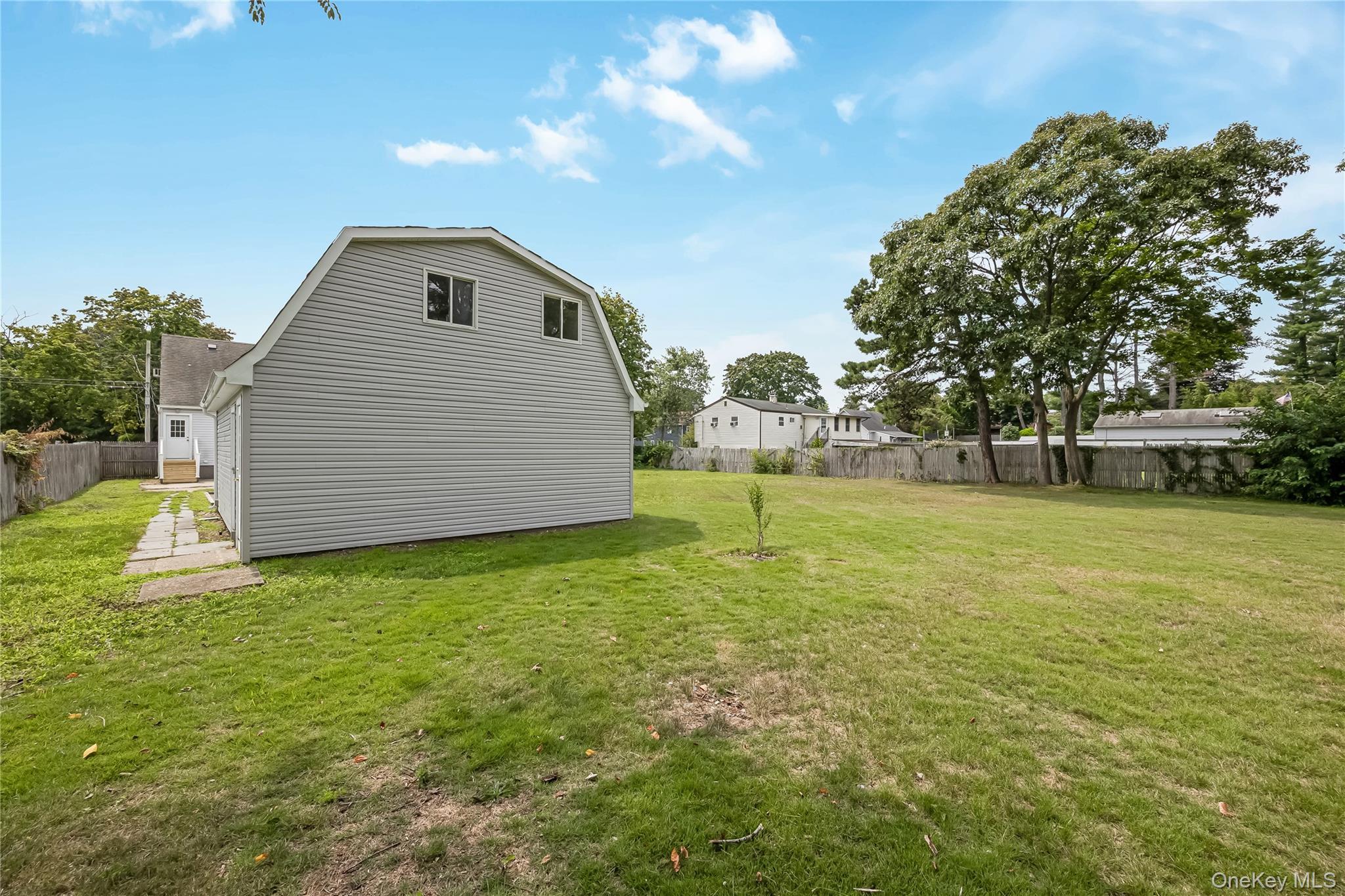 Single Family Ocean Avenue  Suffolk County, NY 11717, MLS-1037878-26