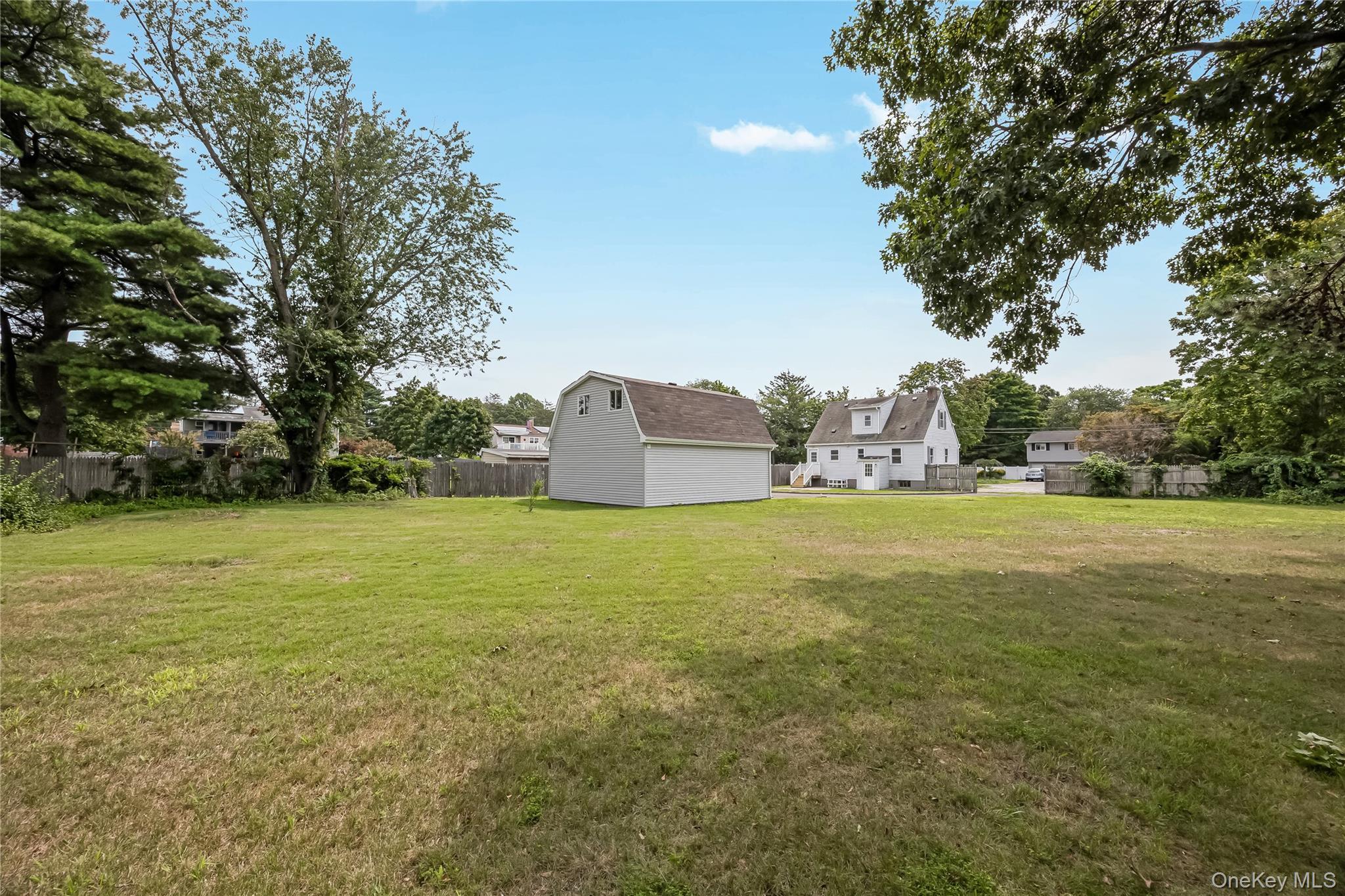 Single Family Ocean Avenue  Suffolk County, NY 11717, MLS-1037878-28