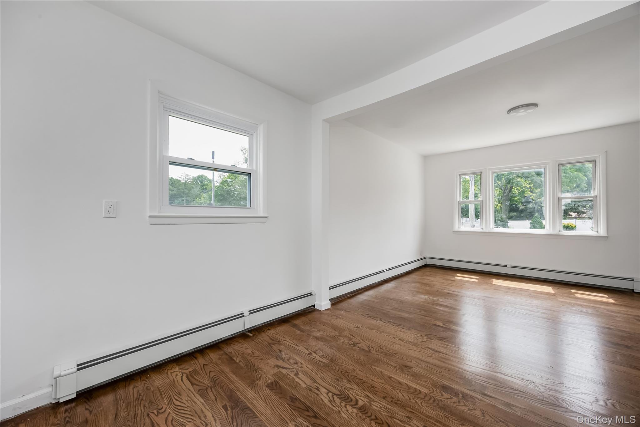 Single Family Ocean Avenue  Suffolk County, NY 11717, MLS-1037878-8