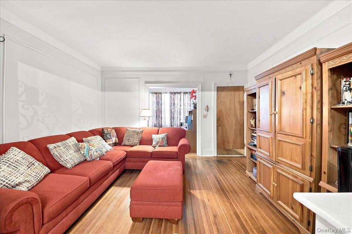 Single Family Parkview Avenue  Bronx, NY 10461, MLS-1037917-2