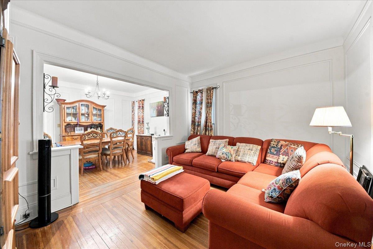 Single Family Parkview Avenue  Bronx, NY 10461, MLS-1037917-22