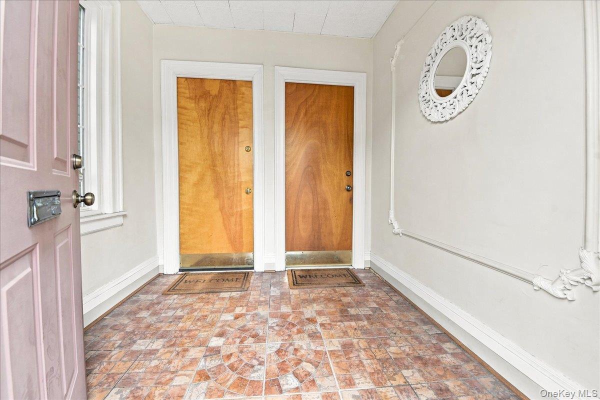 Single Family Parkview Avenue  Bronx, NY 10461, MLS-1037917-25