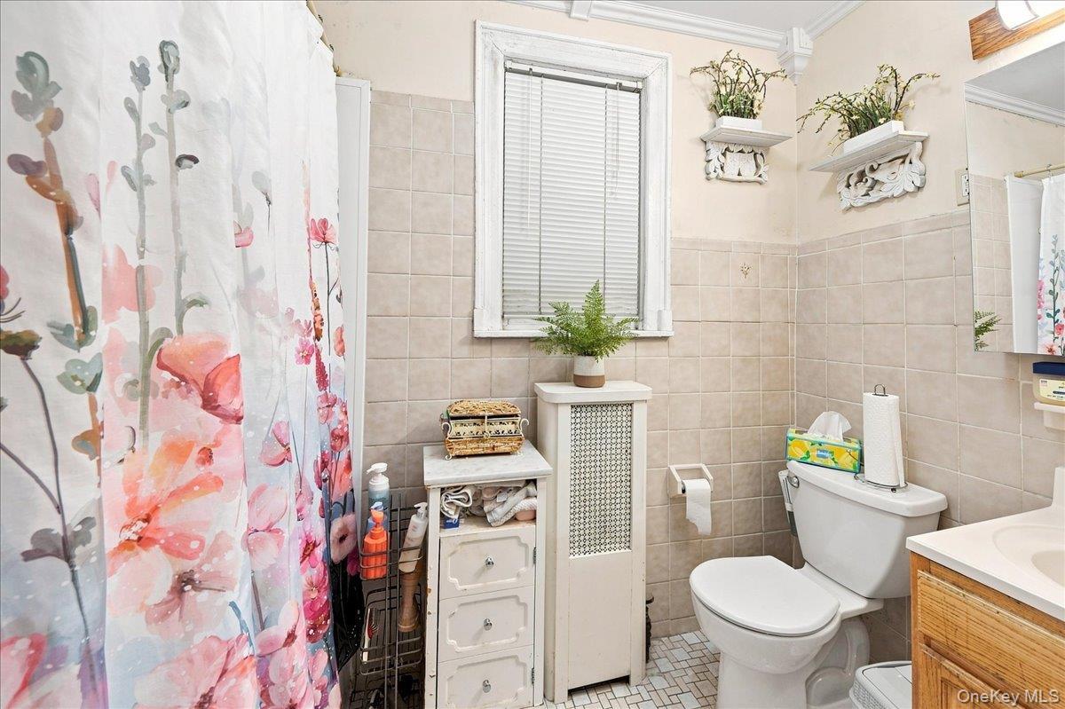 Single Family Parkview Avenue  Bronx, NY 10461, MLS-1037917-27