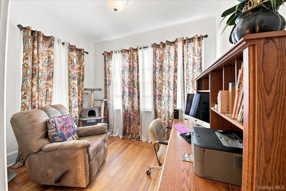 Single Family Parkview Avenue  Bronx, NY 10461, MLS-1037917-6