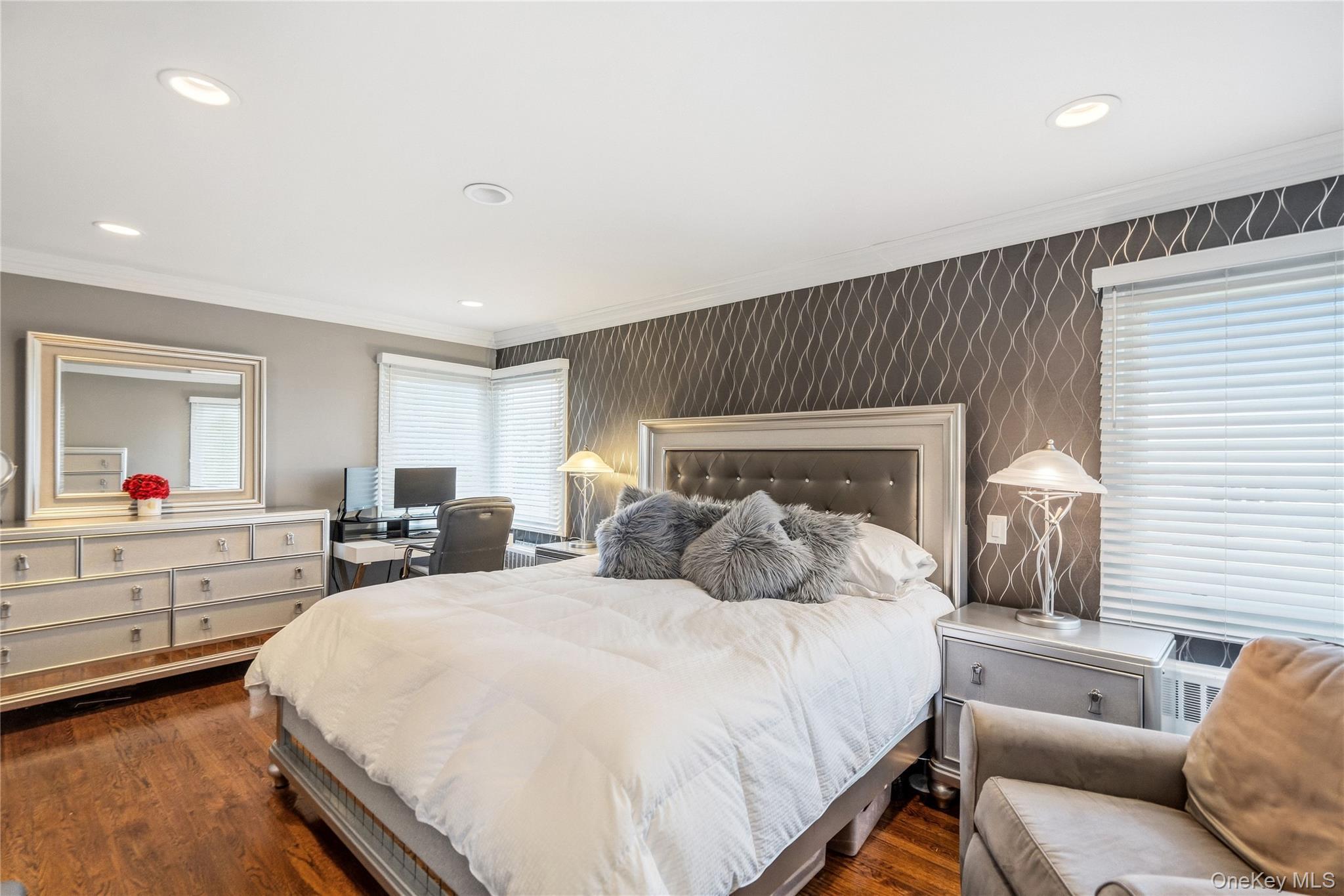 Single Family N Suffolk Avenue  Nassau County, NY 11758, MLS-1037953-24