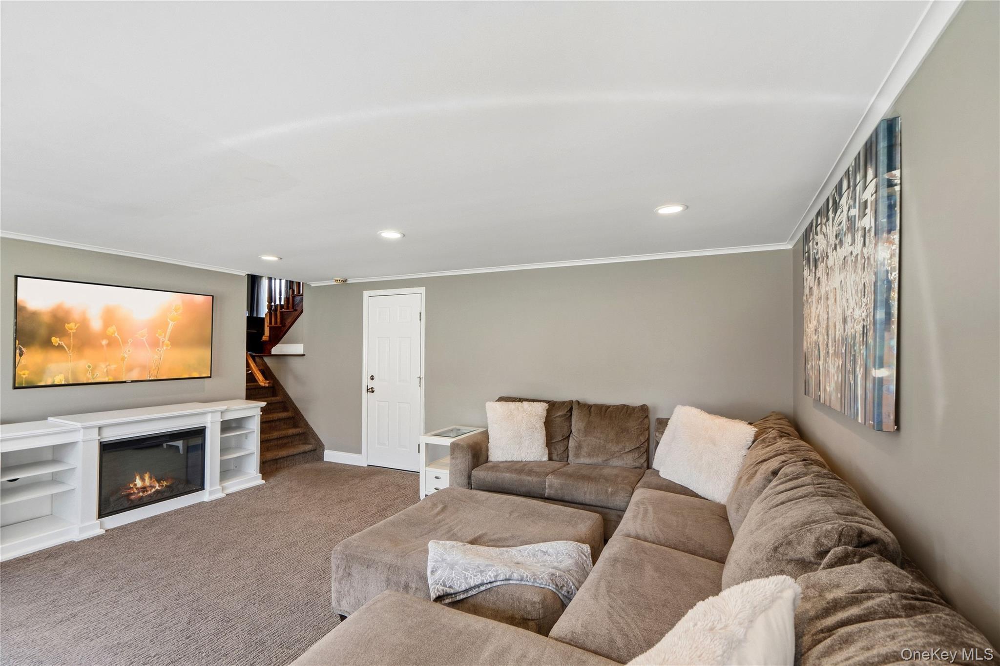 Single Family N Suffolk Avenue  Nassau County, NY 11758, MLS-1037953-30