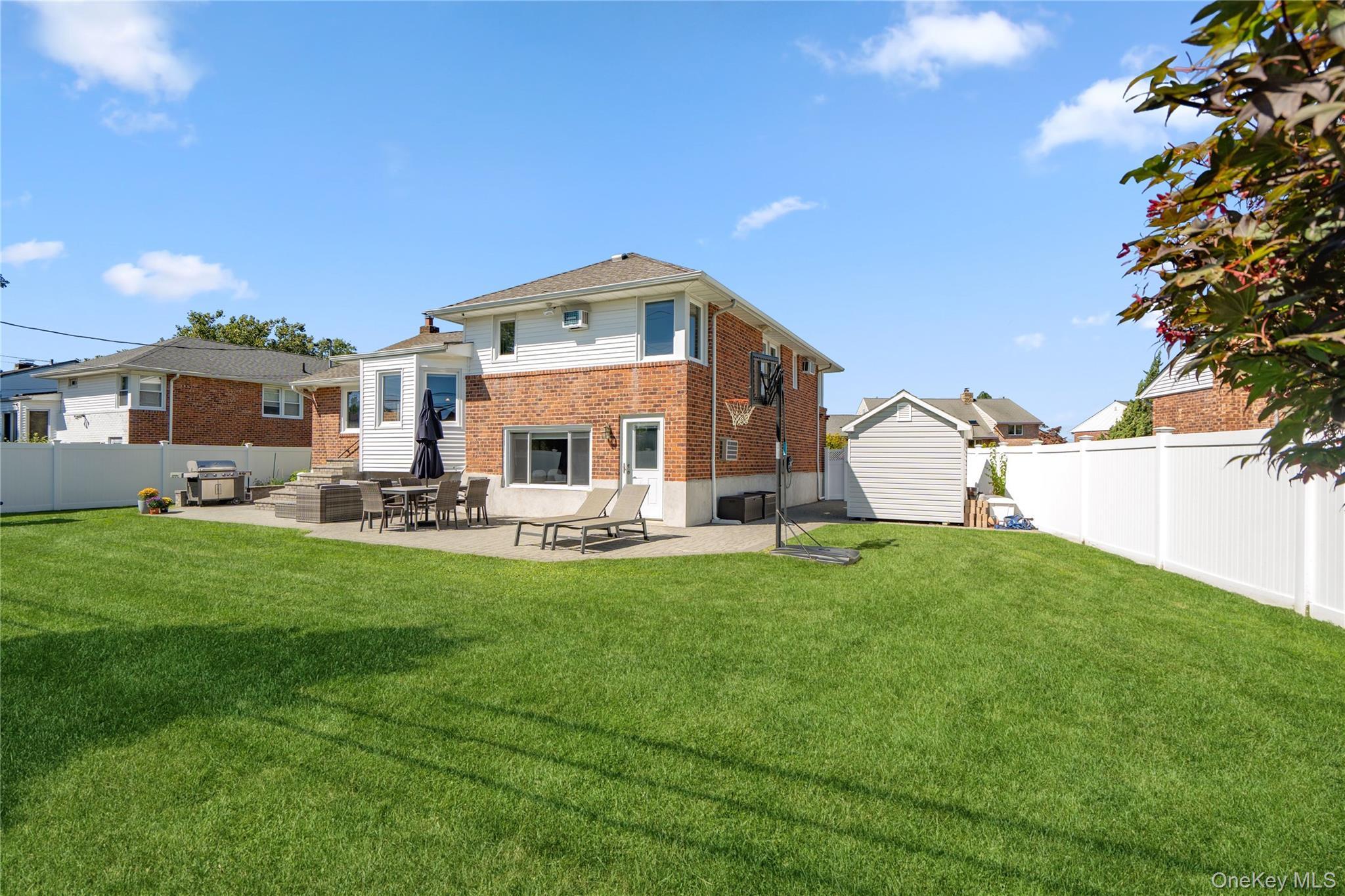 Single Family N Suffolk Avenue  Nassau County, NY 11758, MLS-1037953-32