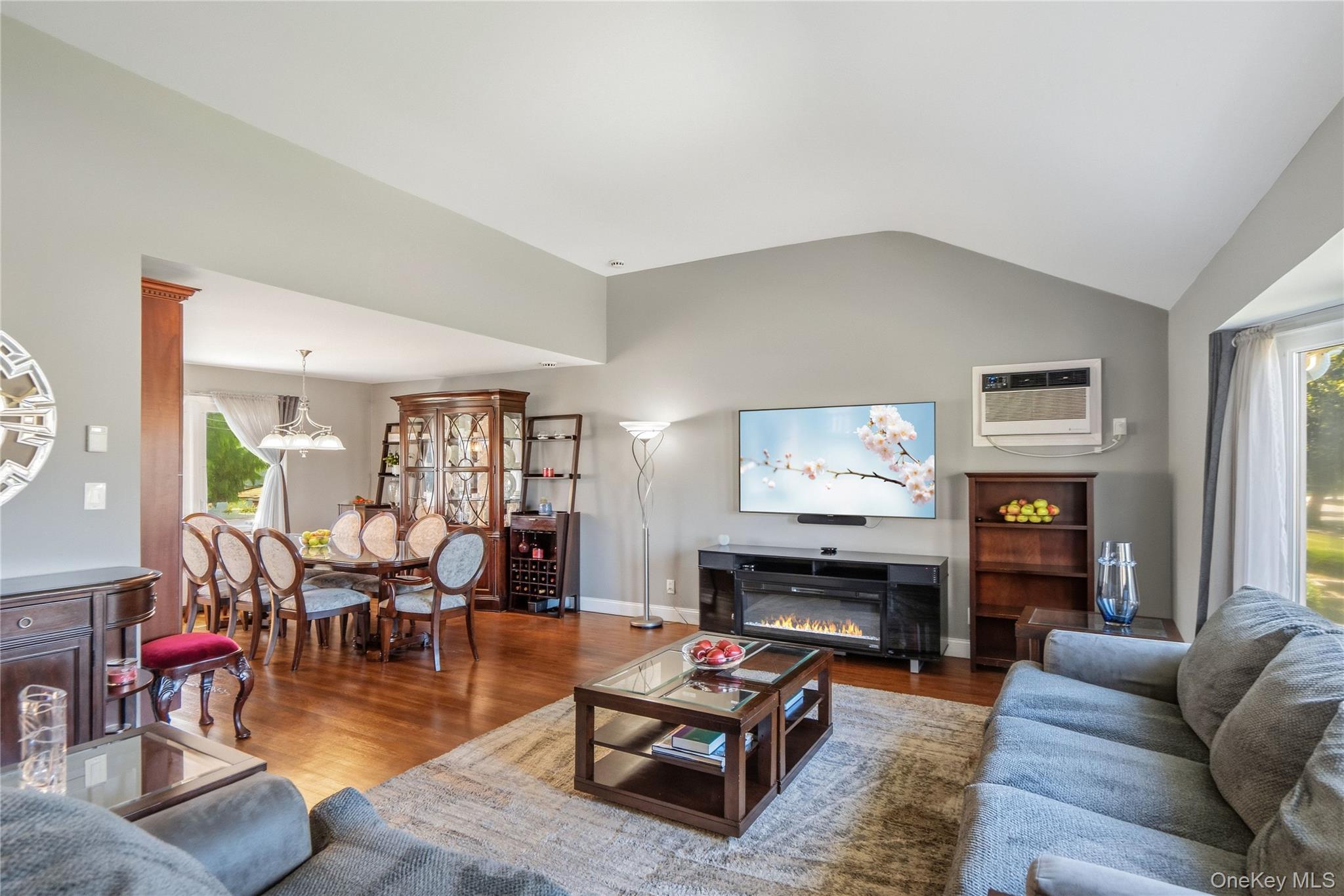 Single Family N Suffolk Avenue  Nassau County, NY 11758, MLS-1037953-5