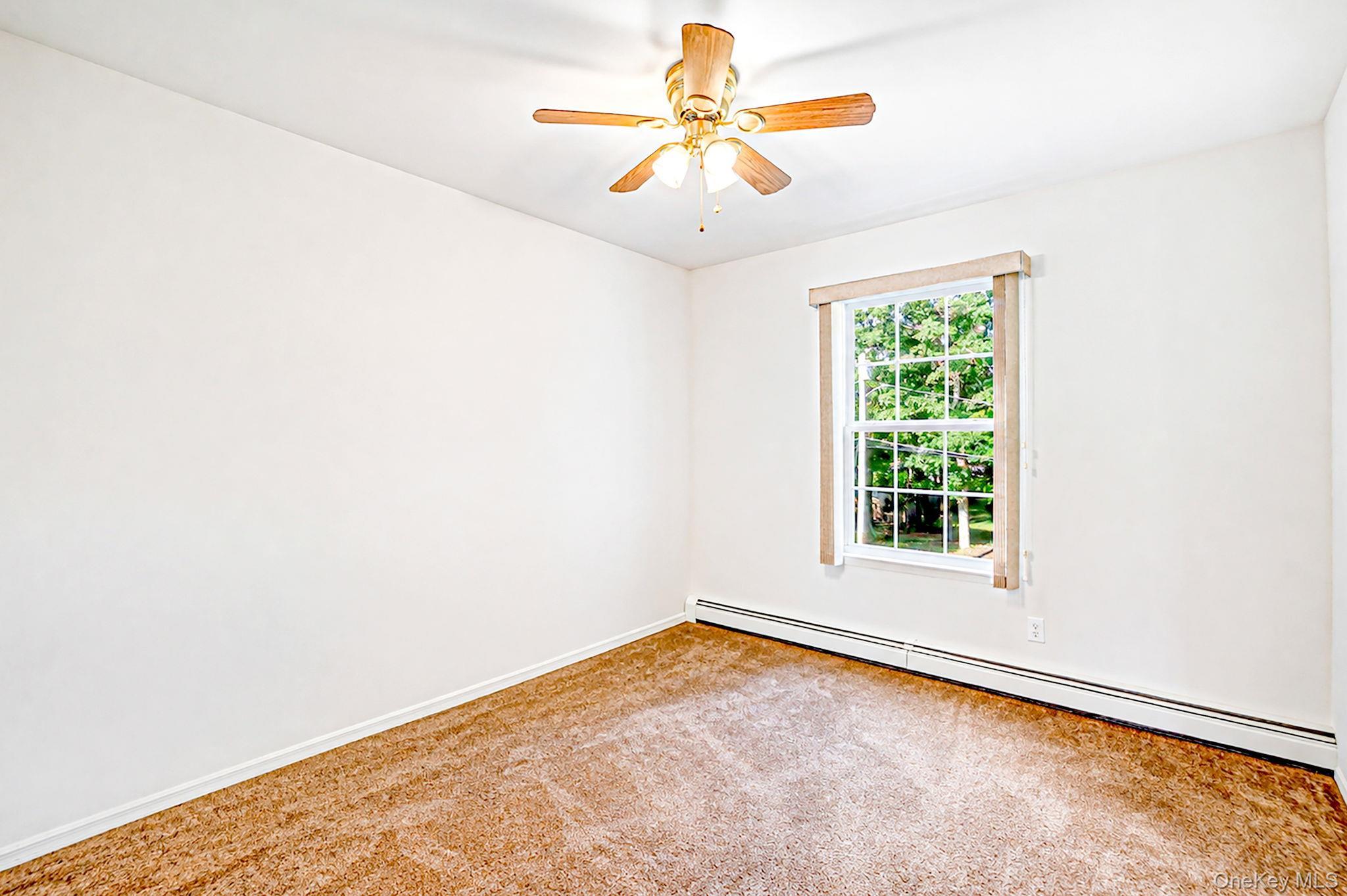 Single Family Cedar Lane Suffolk County, NY 11763, MLS-1037959-39