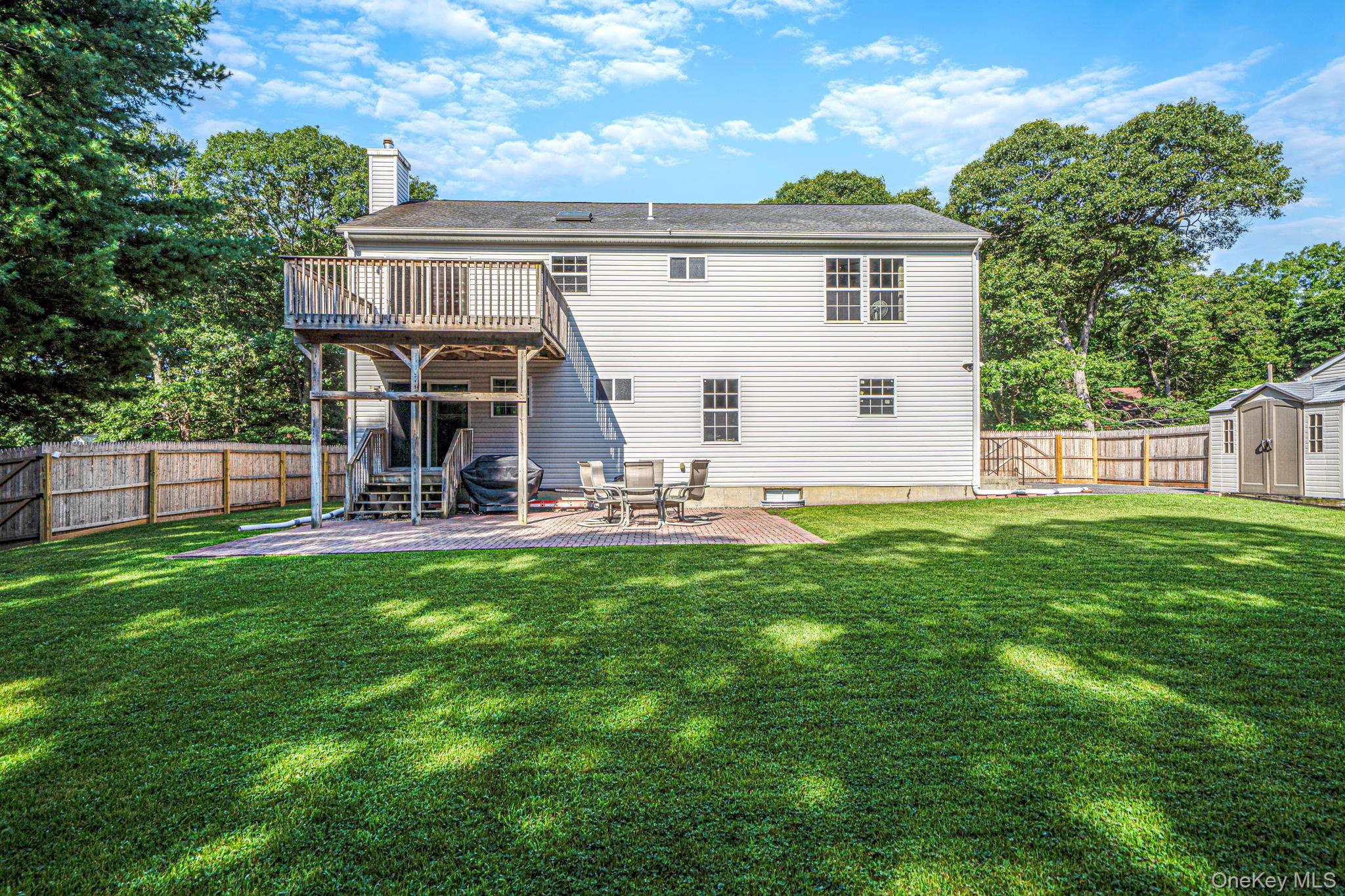Single Family Cedar Lane Suffolk County, NY 11763, MLS-1037959-9