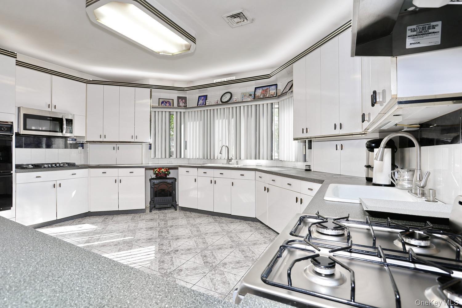 Single Family Morris Road Rockland County, NY 10977, MLS-1037963-6