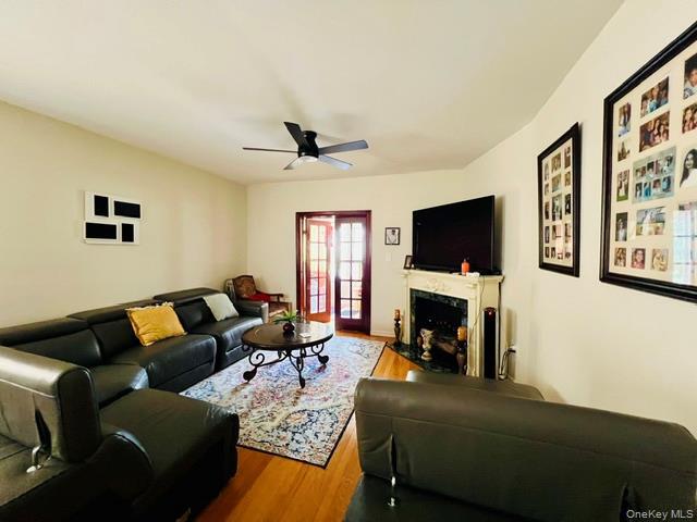 Single Family 106th Street Queens, NY 11417, MLS-1037974-5