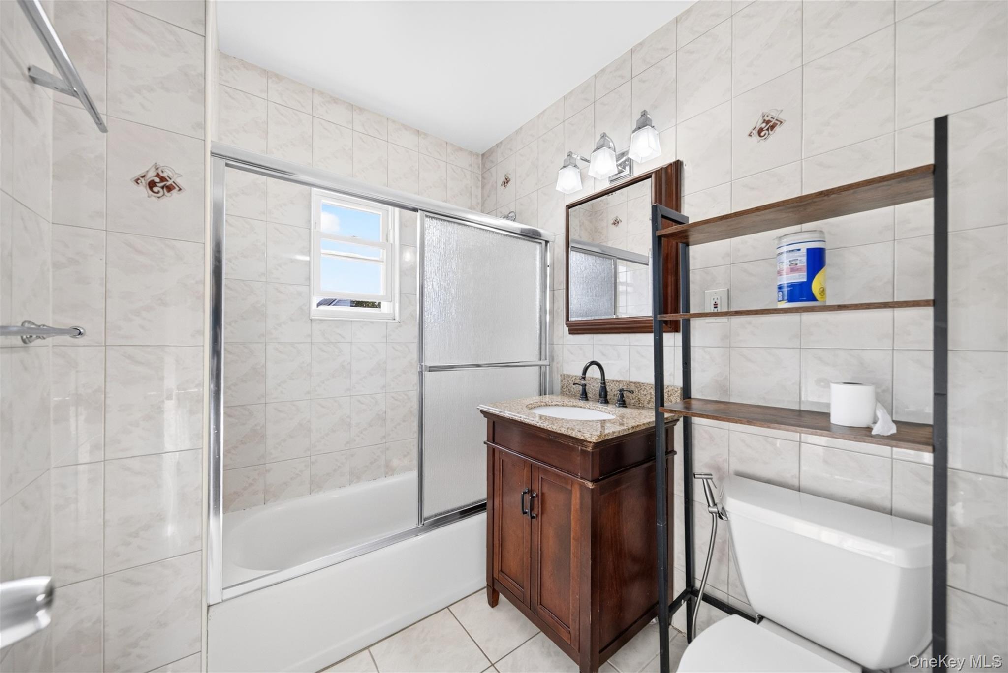 Single Family 204th Street Queens, NY 11423, MLS-1037989-11