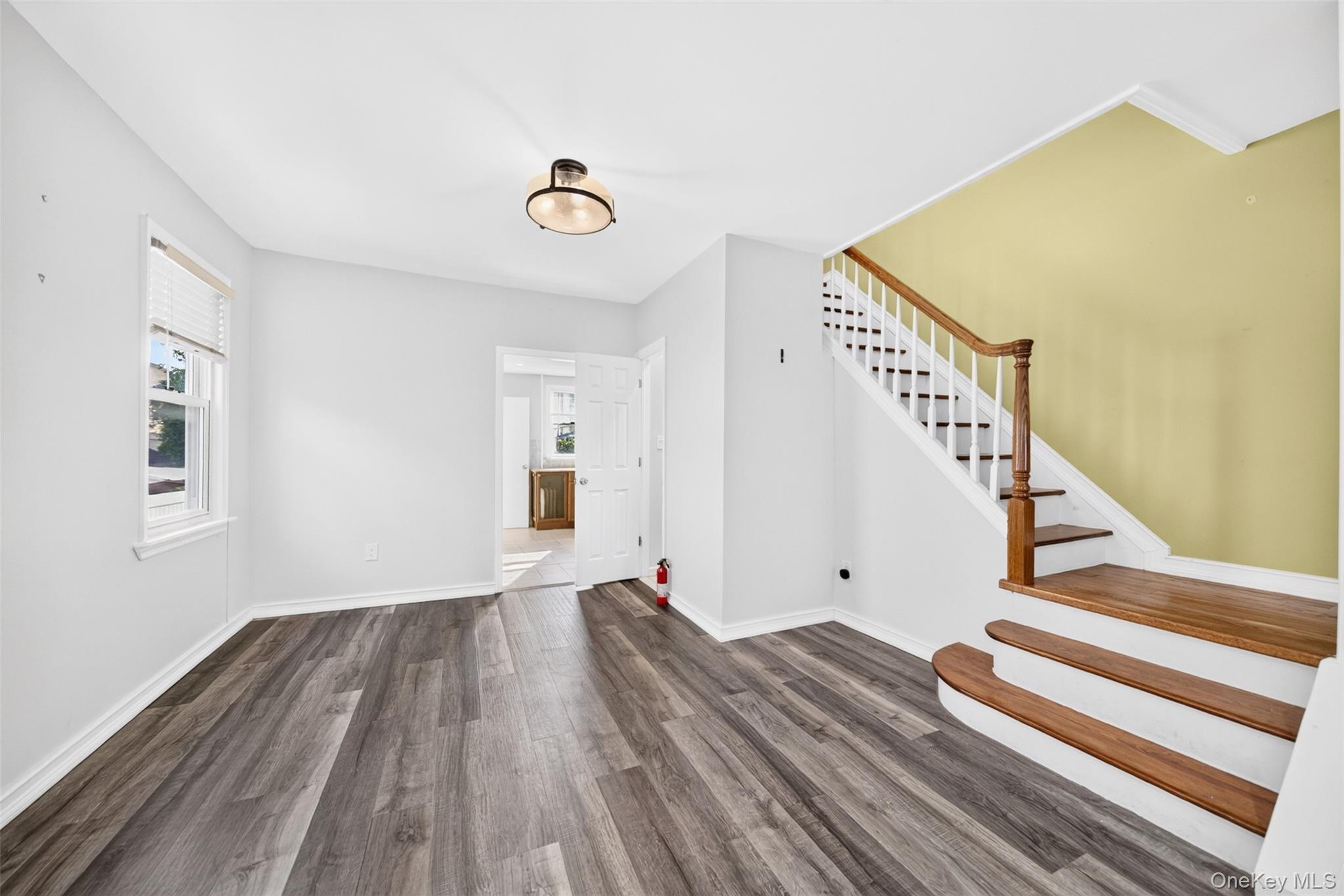 Single Family 204th Street Queens, NY 11423, MLS-1037989-3