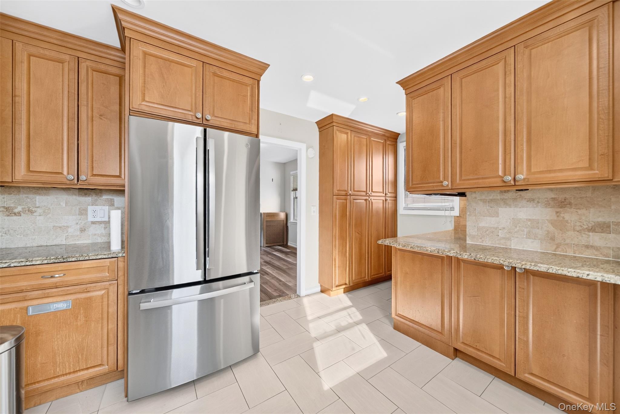 Single Family 204th Street Queens, NY 11423, MLS-1037989-8