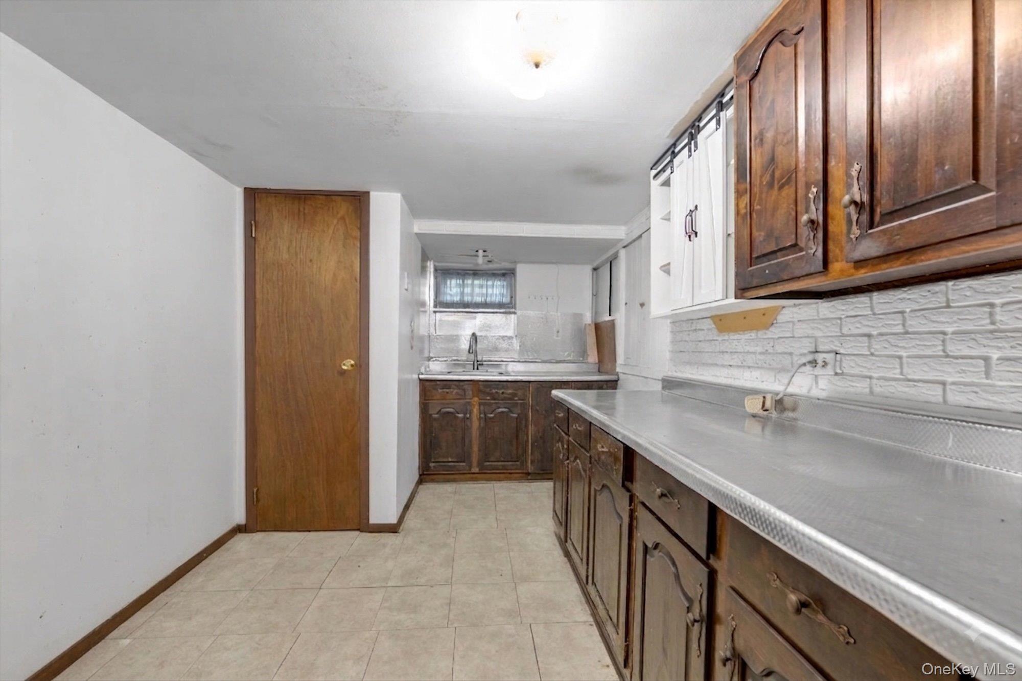 Single Family Claflin Boulevard Nassau County, NY 11010, MLS-1037993-23