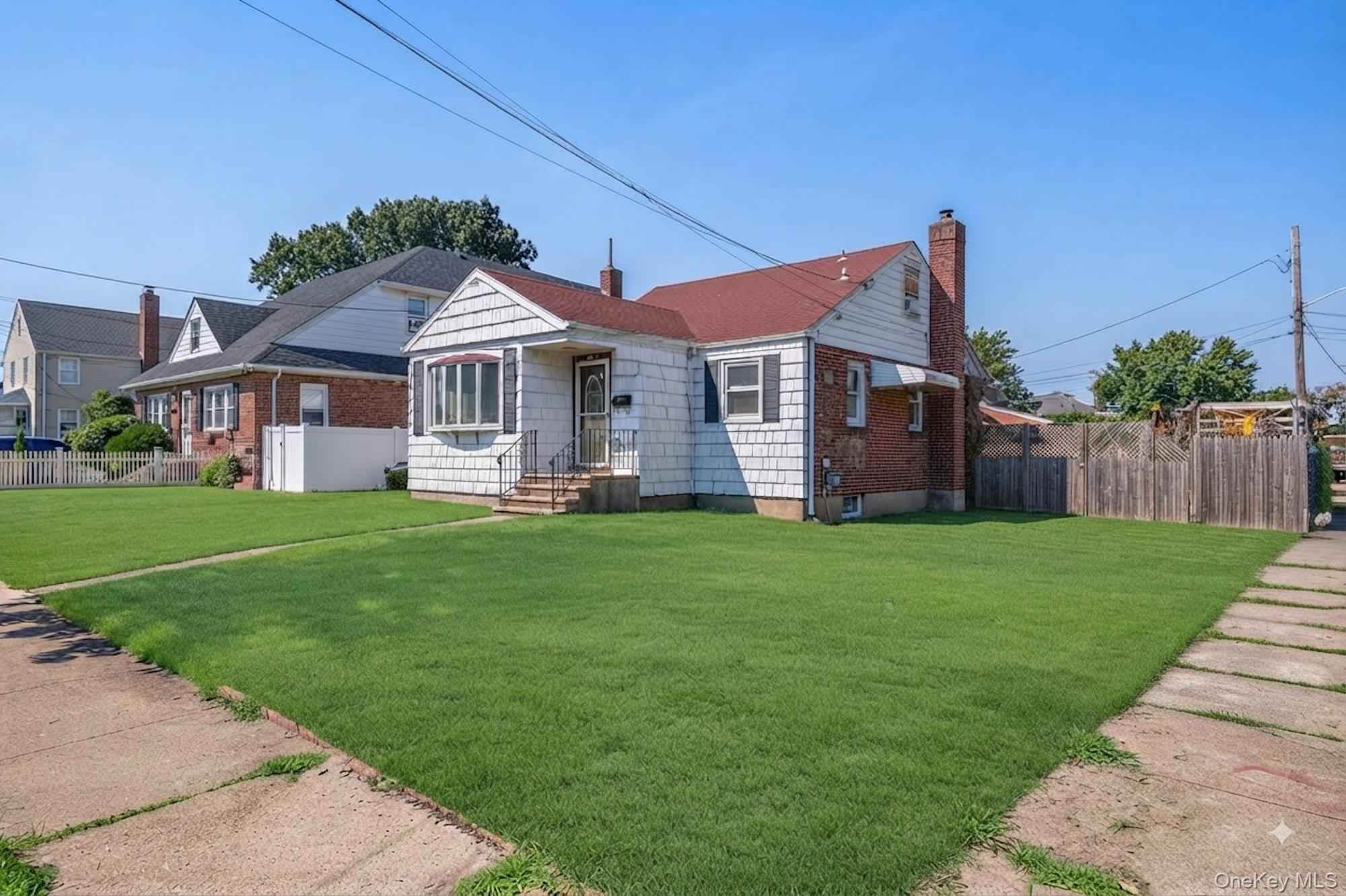 Single Family Claflin Boulevard Nassau County, NY 11010, MLS-1037993-37