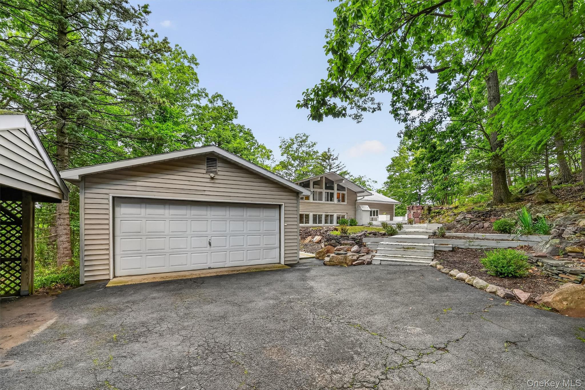 Single Family Overlook Drive Orange County, NY 10930, MLS-1037999-2