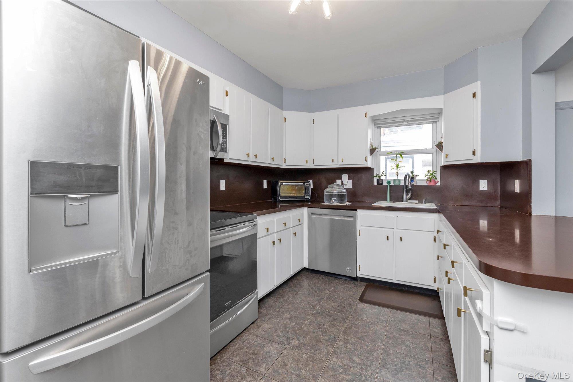 Single Family Rhame Avenue Nassau County, NY 11518, MLS-1038003-5