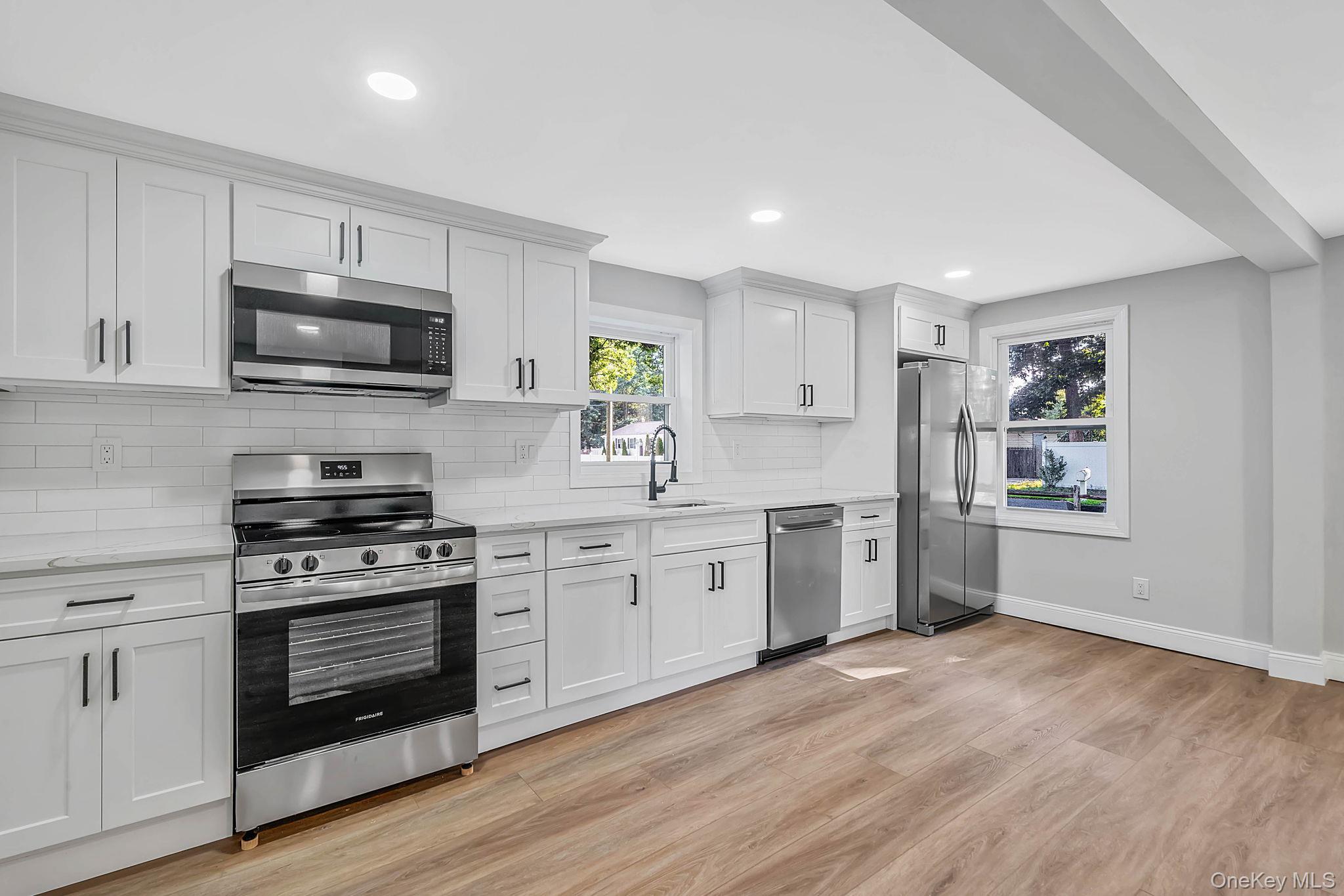 Single Family Elder Drive Suffolk County, NY 11951, MLS-1038016-7