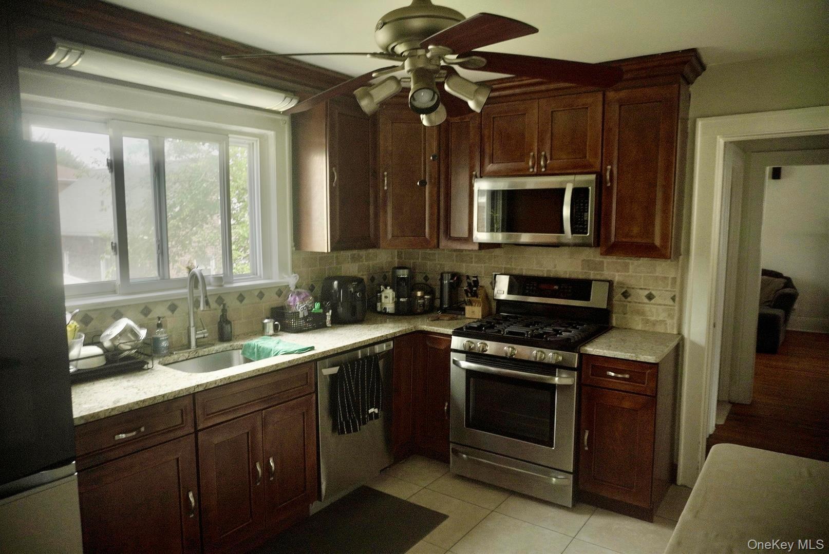 Single Family Mile Square Road Westchester County, NY 10704, MLS-1038022-7