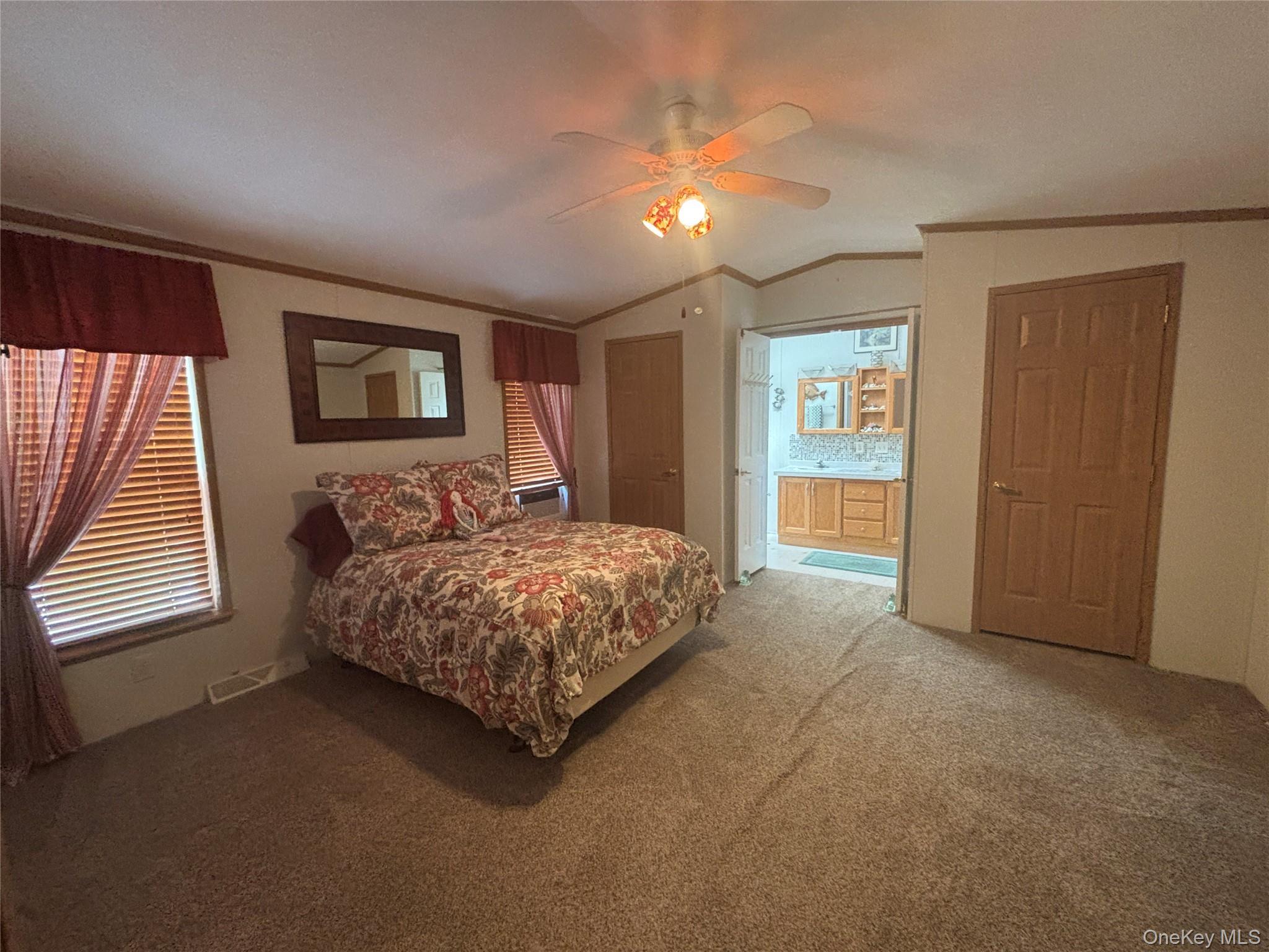 Single Family Old Country Road  Suffolk County, NY 11901, MLS-1038025-26